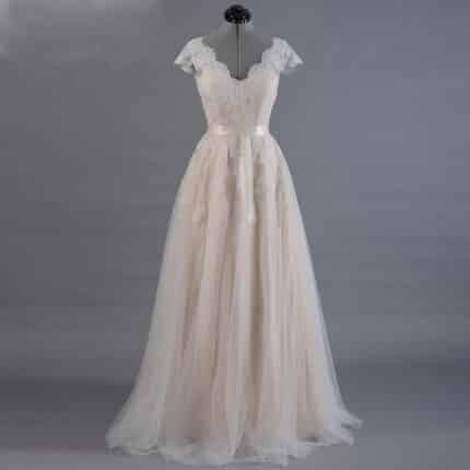 Vestido de novia Lace A-line Wedding dress Cap sleeve V-back Bridal gown Lace with Tulle